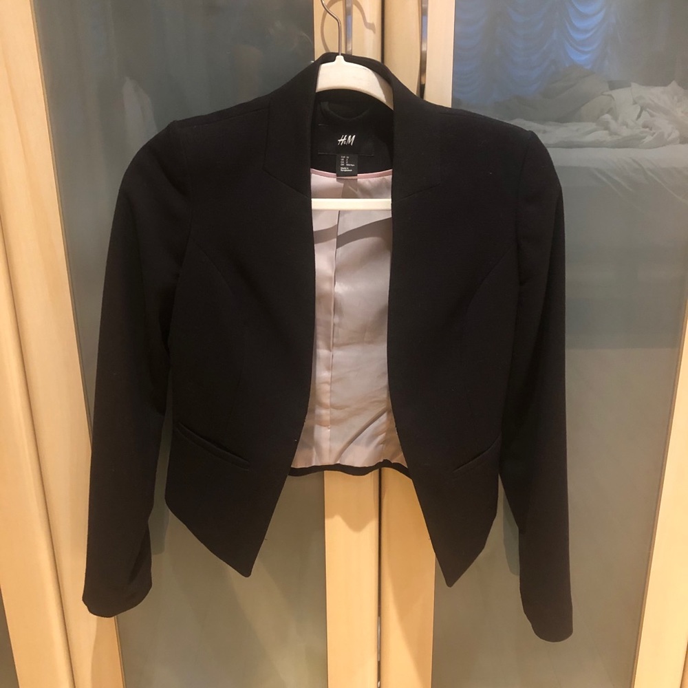 H&M Black Blazer Size 2